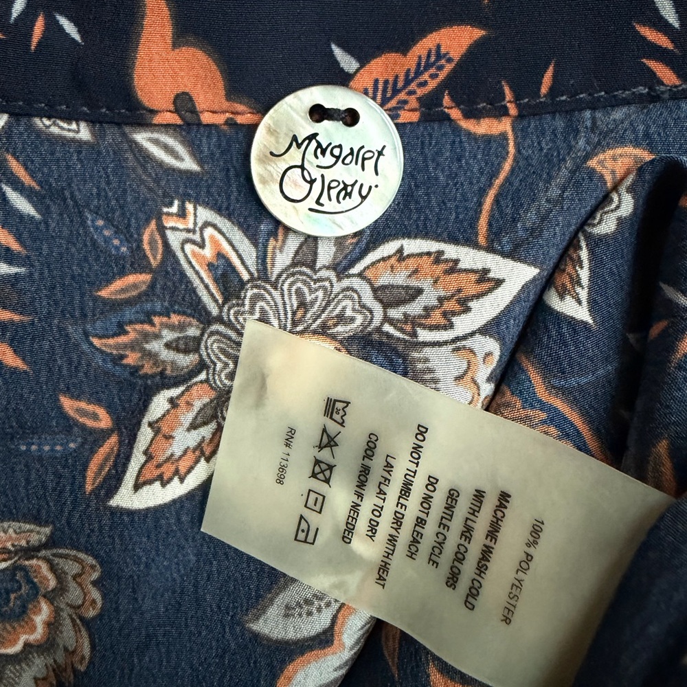 Margaret O’Leary Long Sleeve Boho Floral Top Blouse Navy Mandarin Collar Size S - Picture 11 of 11